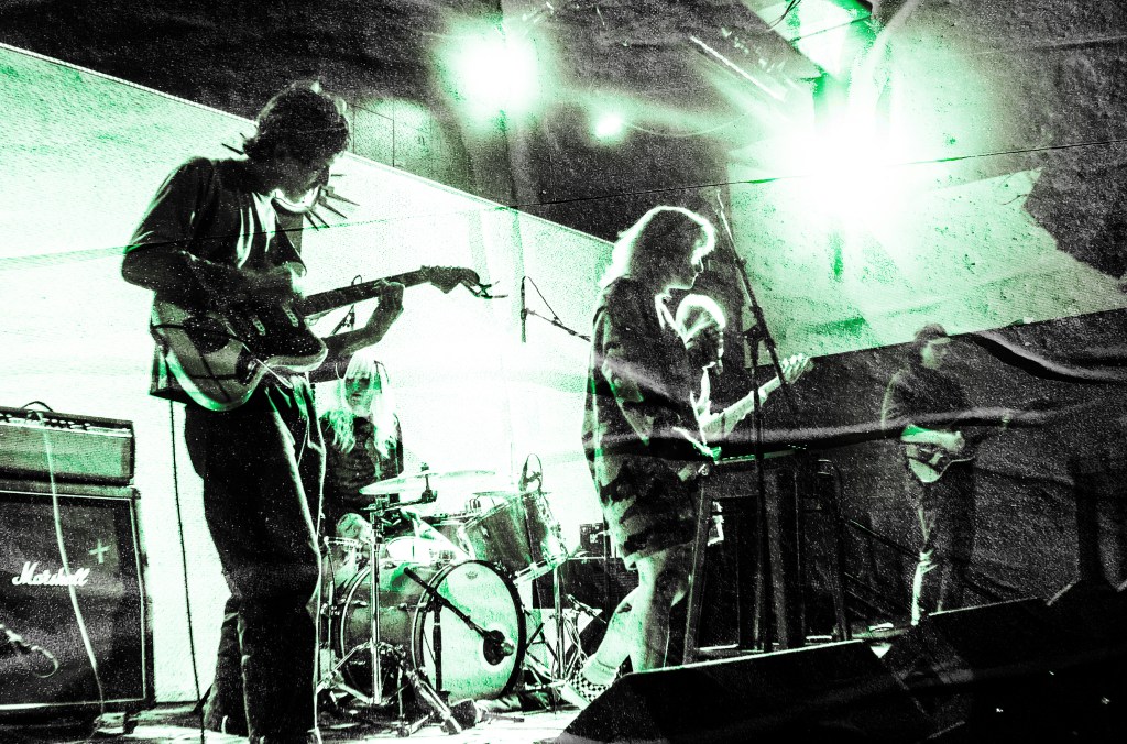 TOTAL WIFE TOUR&nbsp;DIARY